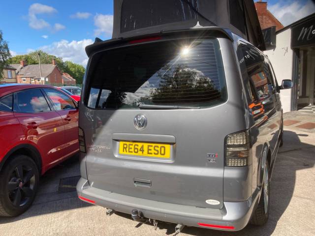 2015 Volkswagen T30 2.0 TPORTER T30 HLINE 140 TDI