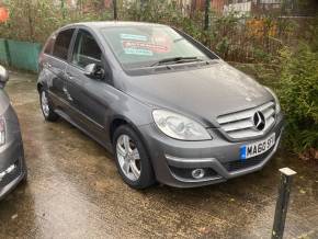 MERCEDES-BENZ B CLASS 2010 (60) at Motorhouse Cheshire Stockport