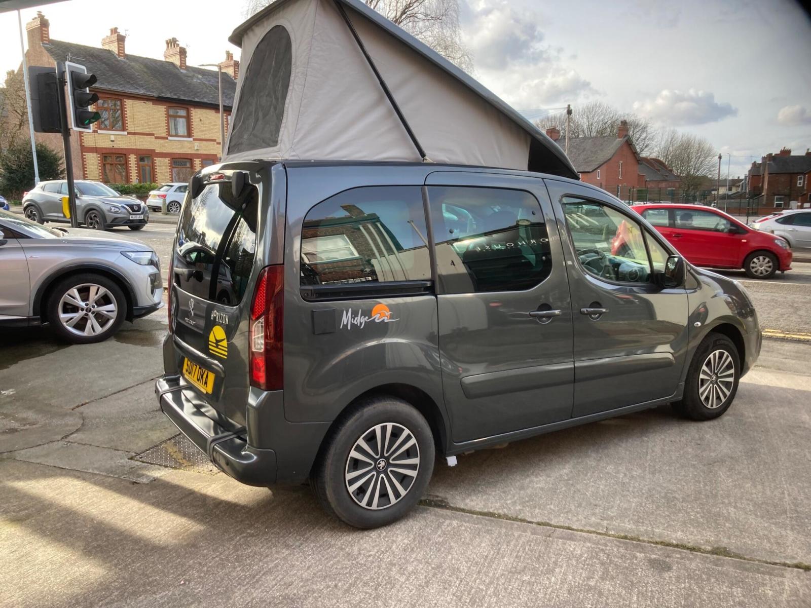 2017 Peugeot Partner Horizon