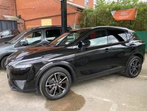 NISSAN QASHQAI at Motorhouse Cheshire Stockport