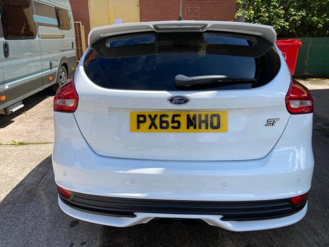 2015 Ford Focus 2.0T EcoBoost ST-3 5dr